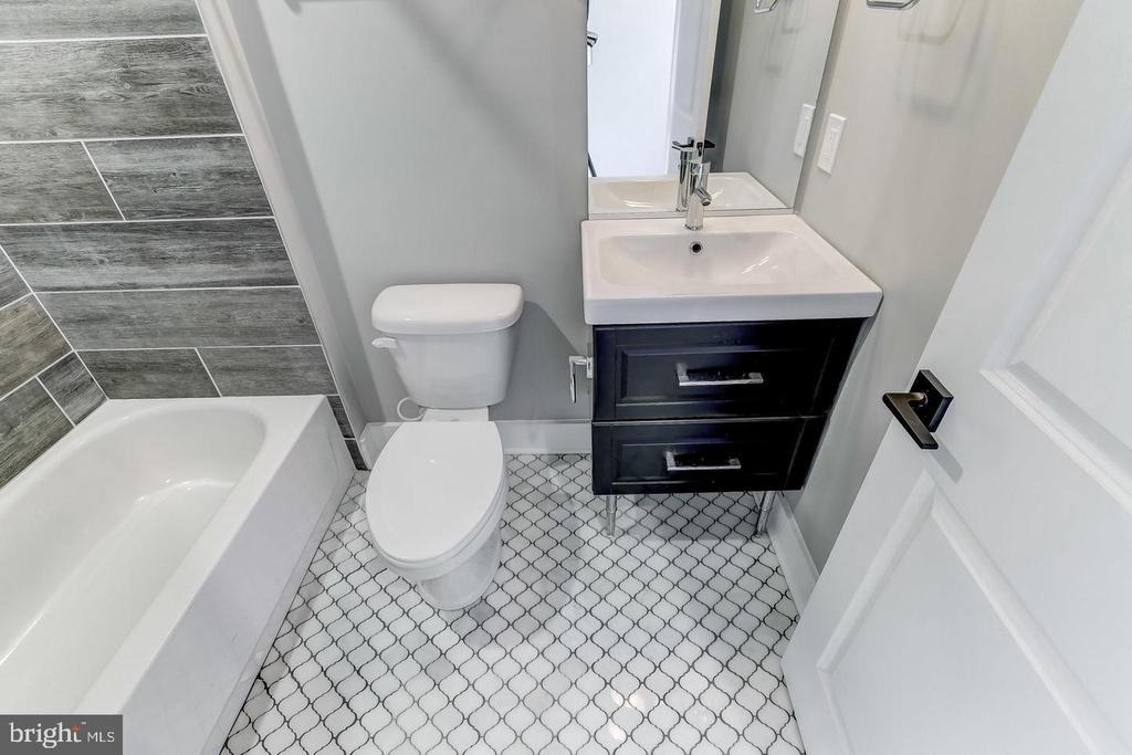 1440 S Charles Street - Photo 37