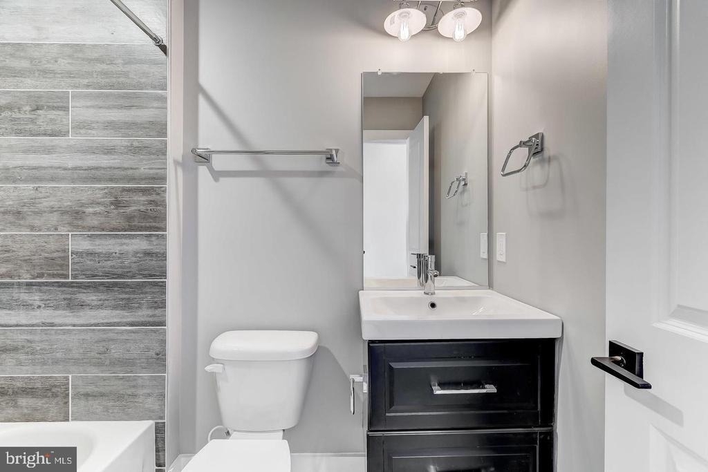 1440 S Charles Street - Photo 39