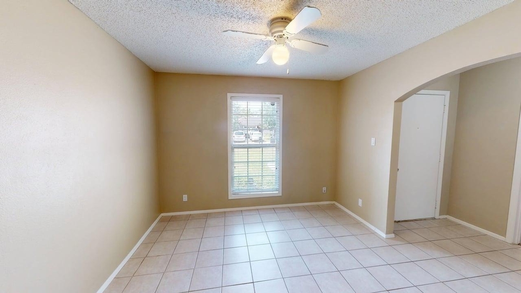 10504 Wendts Way - Photo 4