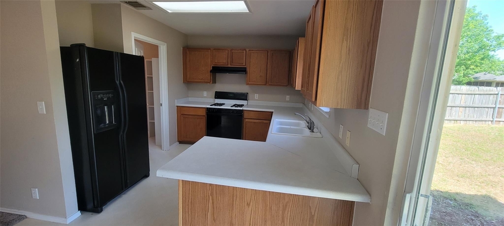 730 Blair Ave - Photo 4