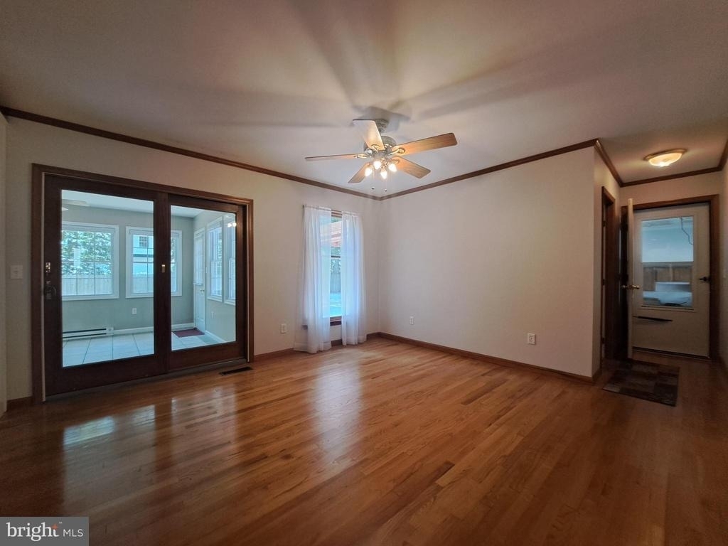 11 Roberts Road - Photo 8
