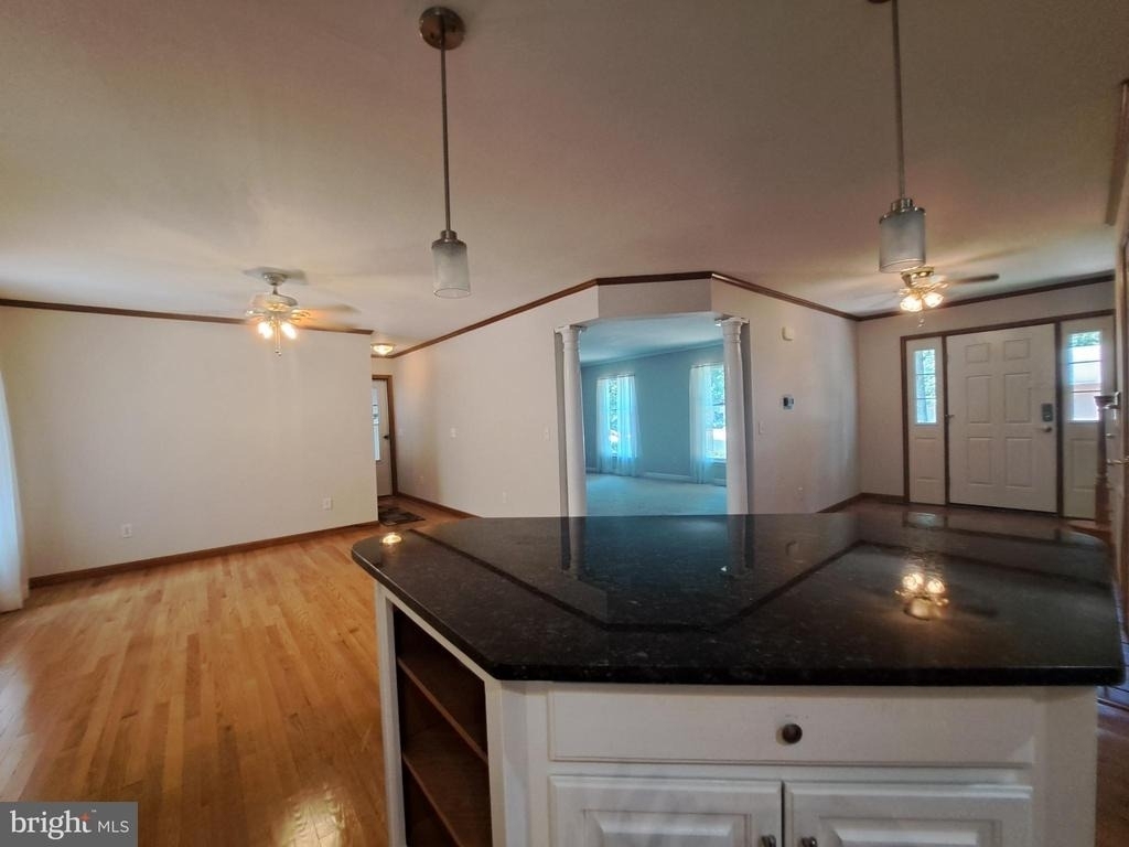 11 Roberts Road - Photo 5