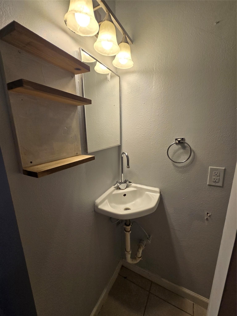 10605 Newmont Rd - Photo 8