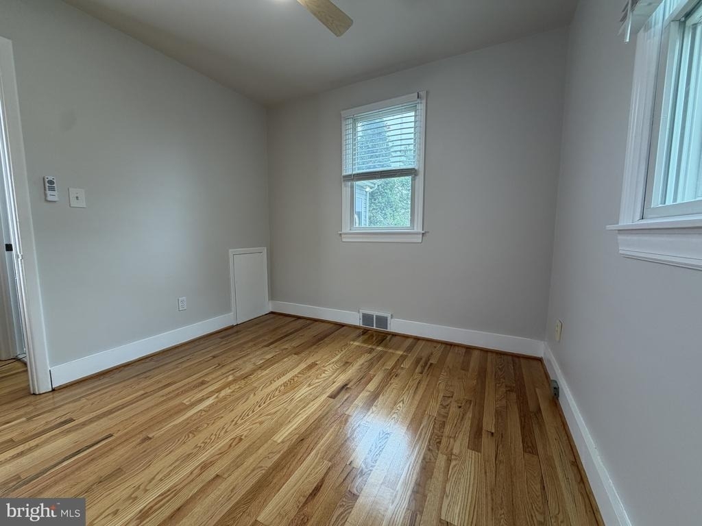 126 Median Drive - Photo 16