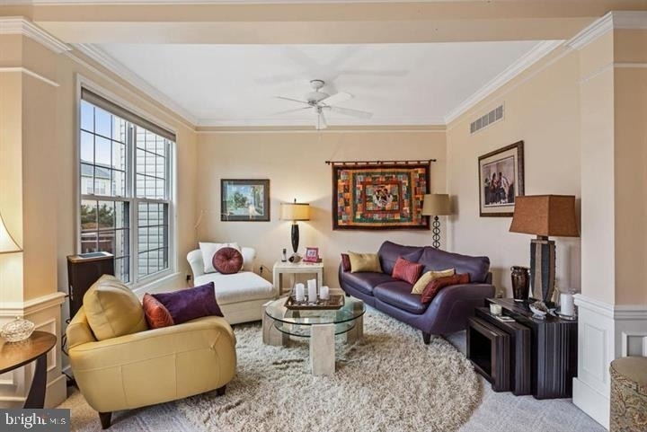 412 E Oakmeade Drive - Photo 4