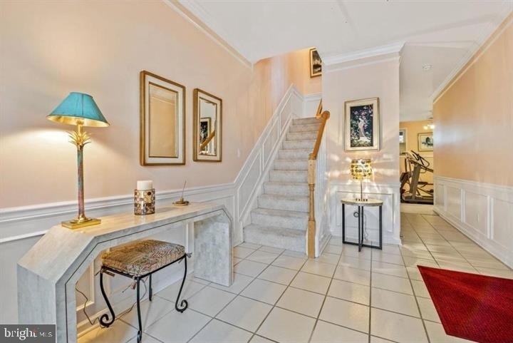 412 E Oakmeade Drive - Photo 2