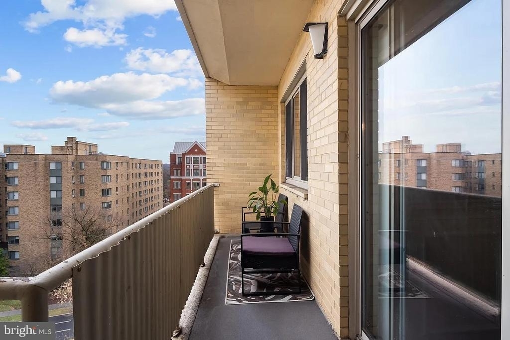 4600 Connecticut Avenue Nw - Photo 6