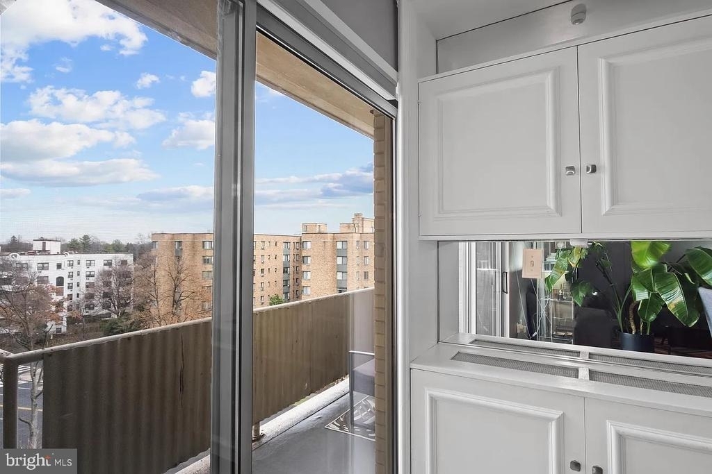 4600 Connecticut Avenue Nw - Photo 4