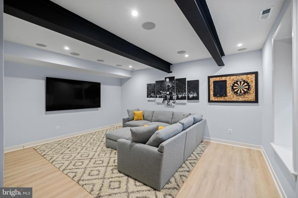 5213 Cathedral Avenue Nw - Photo 42