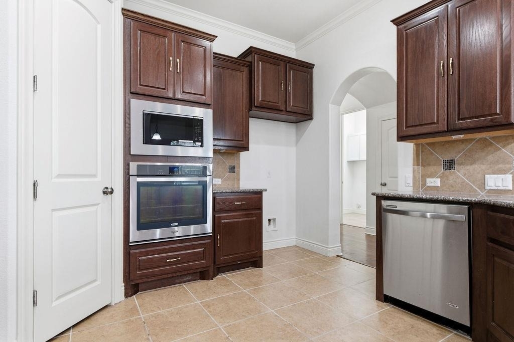 15004 Iveans Way - Photo 16