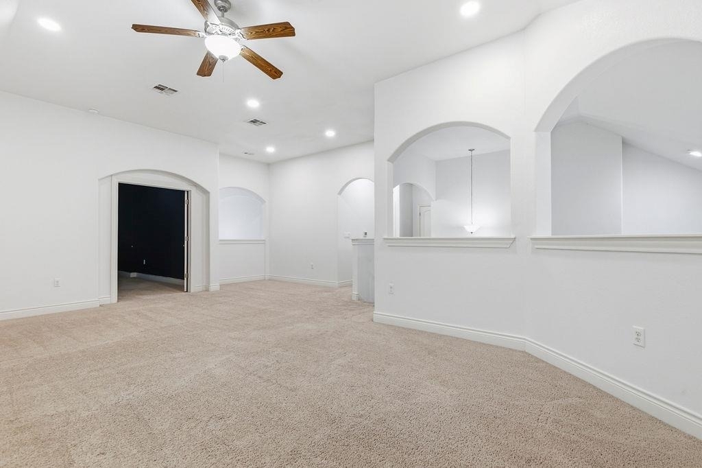 15004 Iveans Way - Photo 29