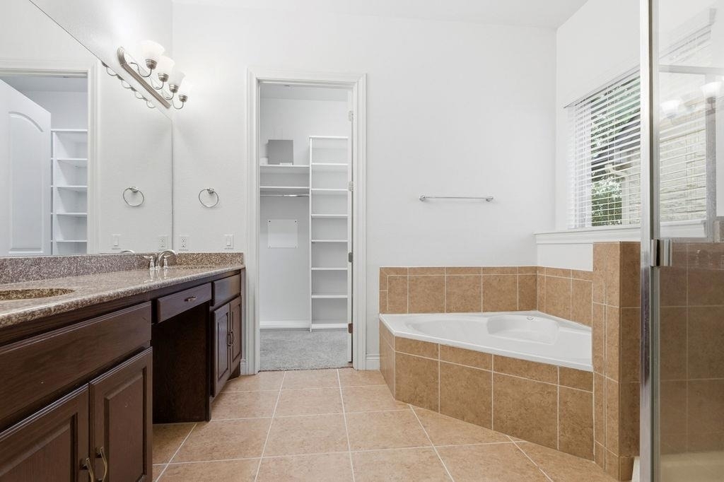 15004 Iveans Way - Photo 23