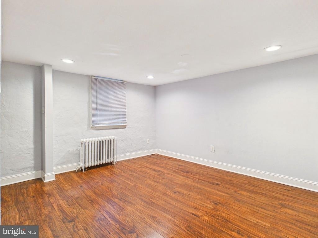 1409 1409 Monroe Street Ne - Photo 5