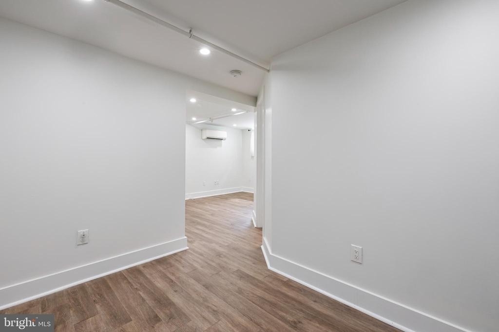 1514 Newton Street Nw - Photo 5