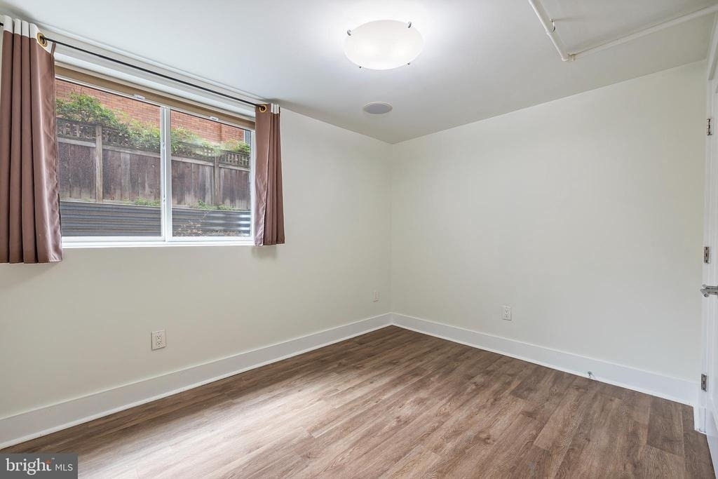 1514 Newton Street Nw - Photo 9