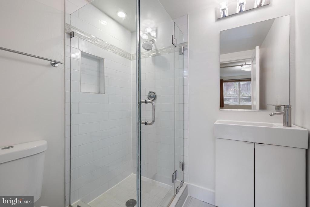 1514 Newton Street Nw - Photo 17