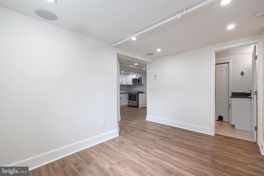 1514 Newton Street Nw - Photo 8