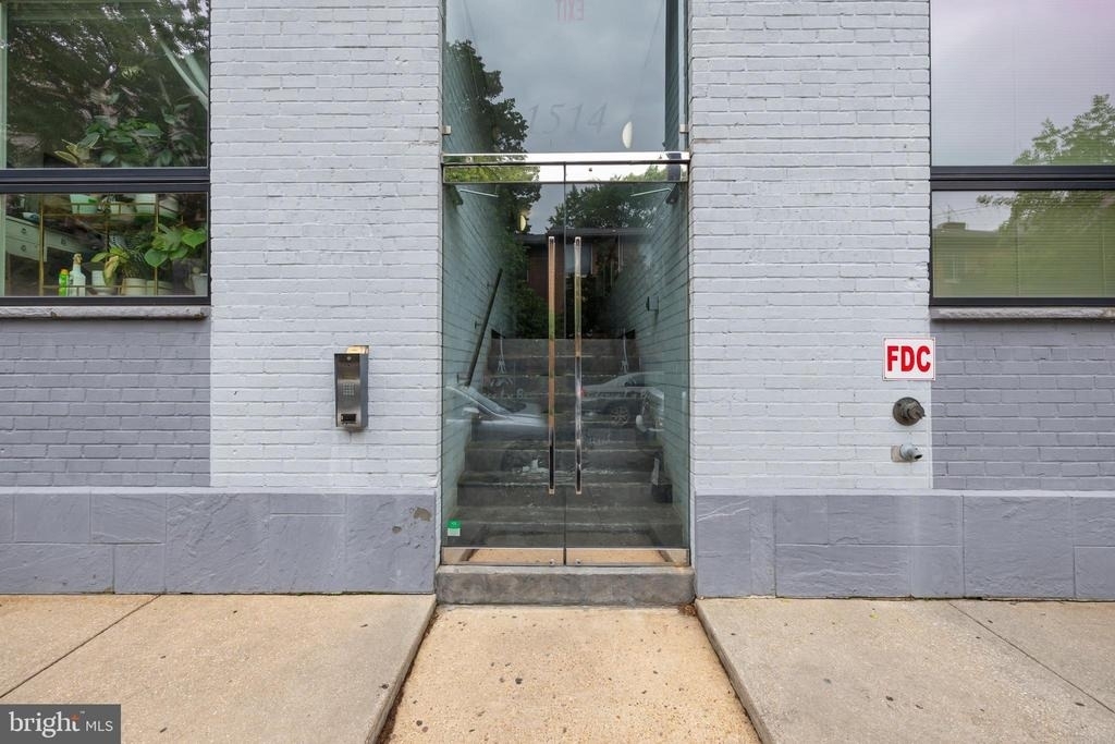 1514 Newton Street Nw - Photo 1
