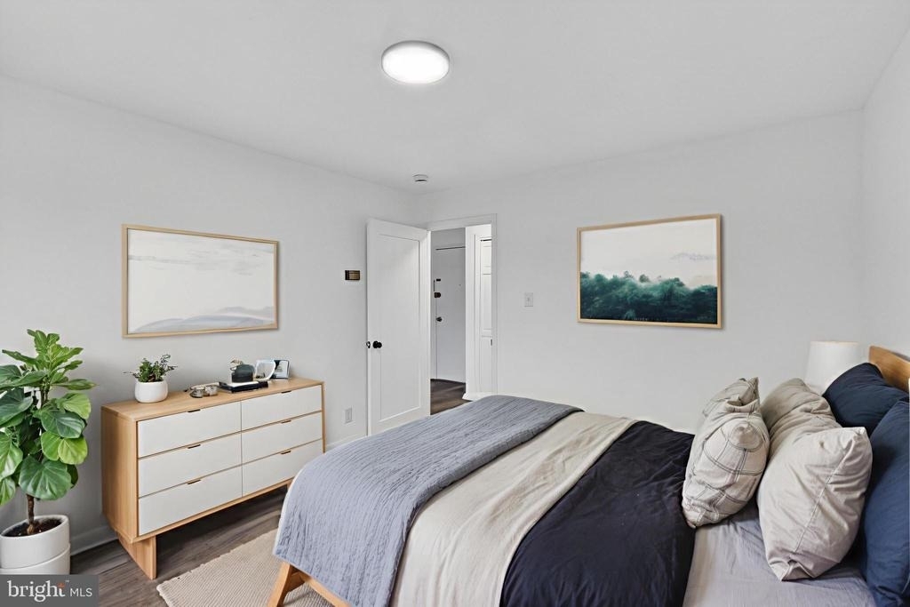 4570 Macarthur Boulevard Nw - Photo 8