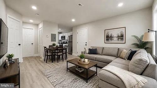 1615 28th Place Se - Photo 3