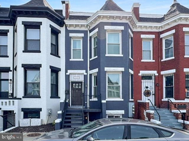 2029 North Capitol Street Ne - Photo 0