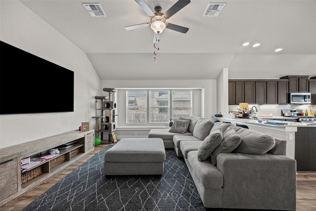 627 Biscayne Bay Bnd - Photo 3