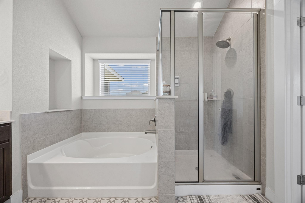627 Biscayne Bay Bnd - Photo 11
