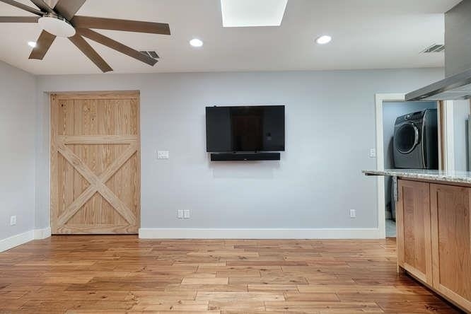 901 W Mary St - Photo 5