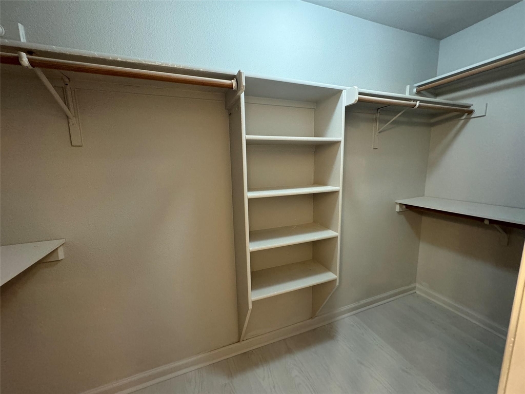 1806 Dublin Dr - Photo 12