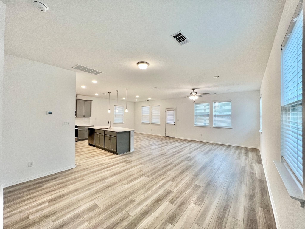 3200 College Park Dr - Photo 4