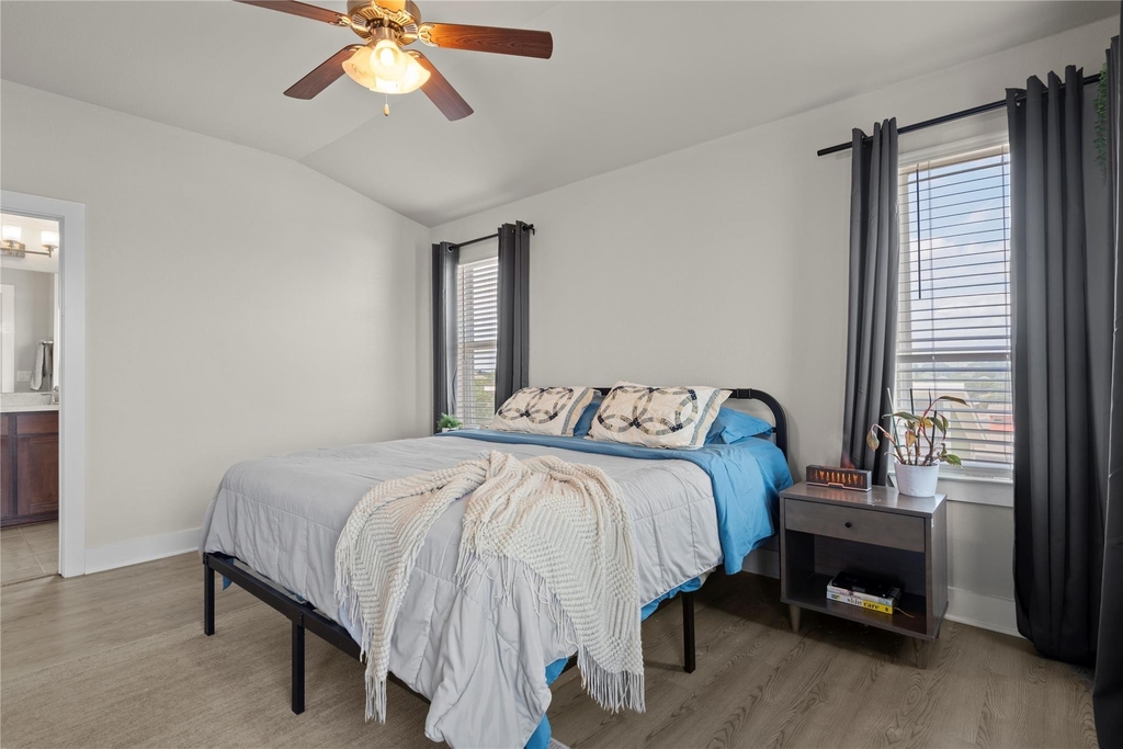 2900 Pither Ln - Photo 19