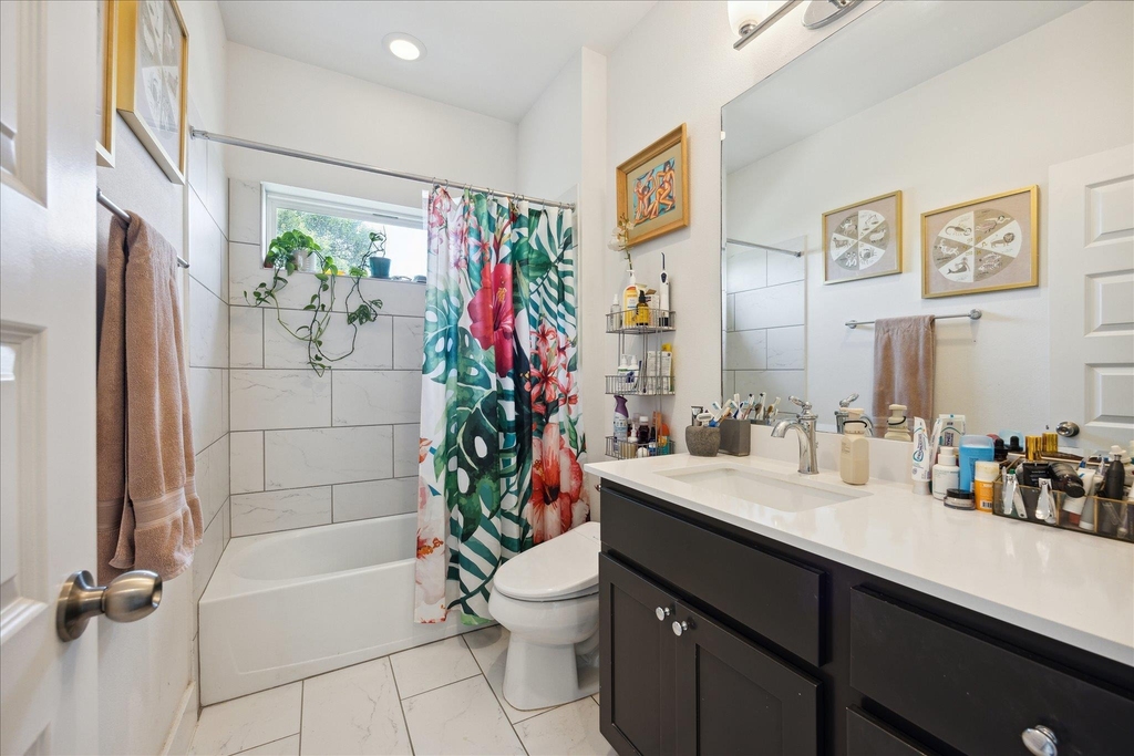 5006 Baker St - Photo 11