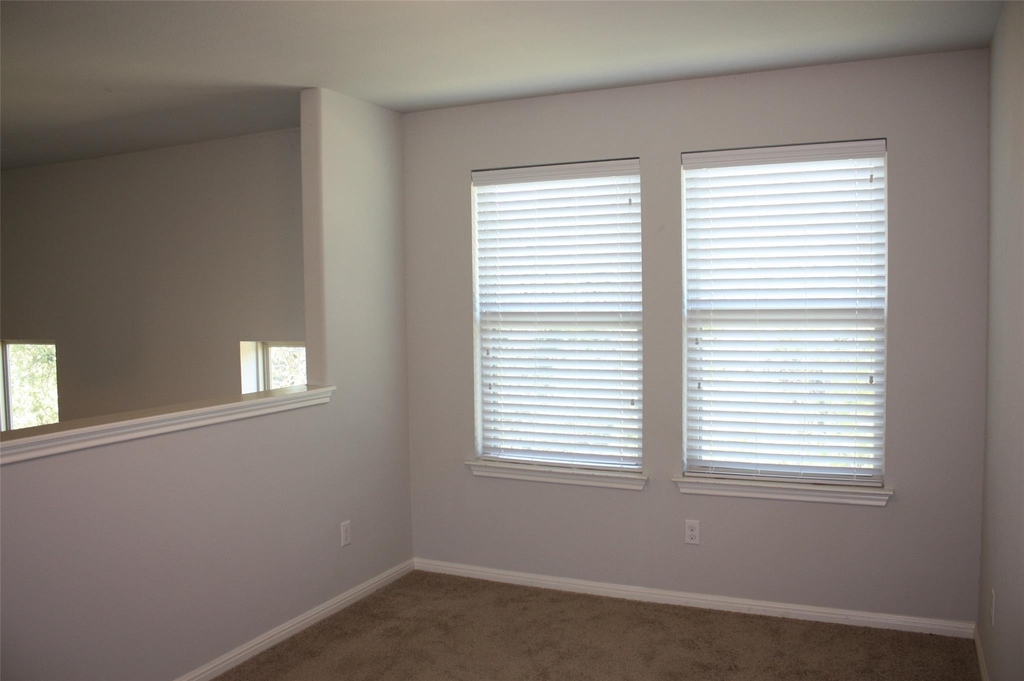 1701 S Bell Blvd - Photo 15