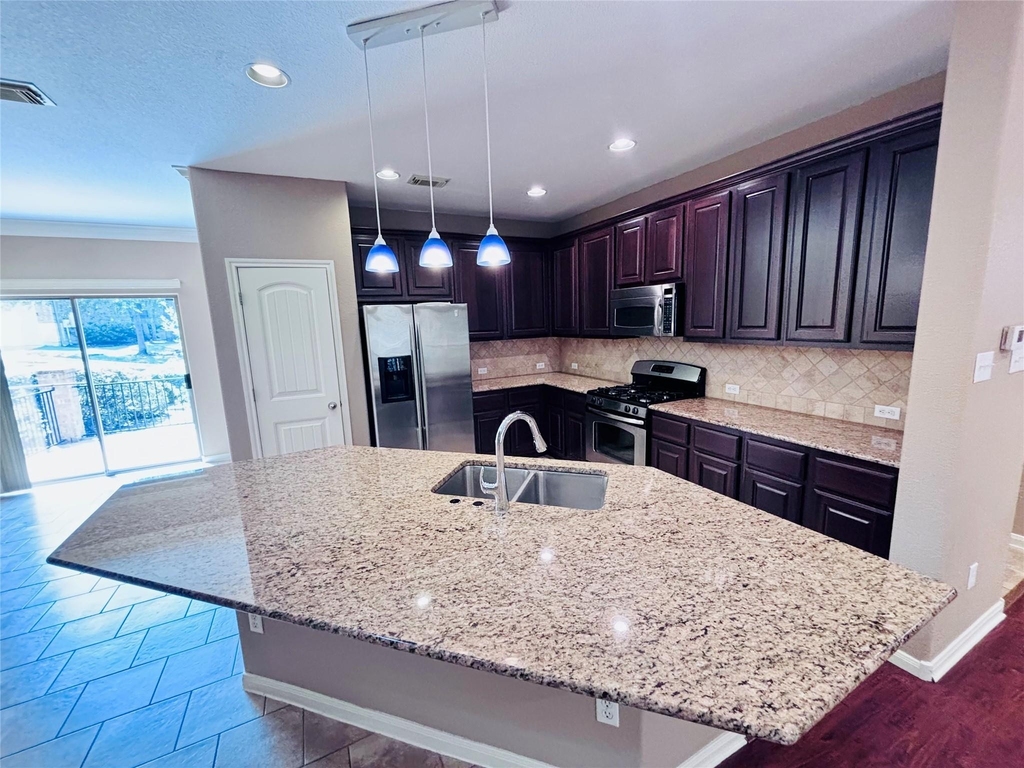 11400 W Parmer Ln - Photo 2