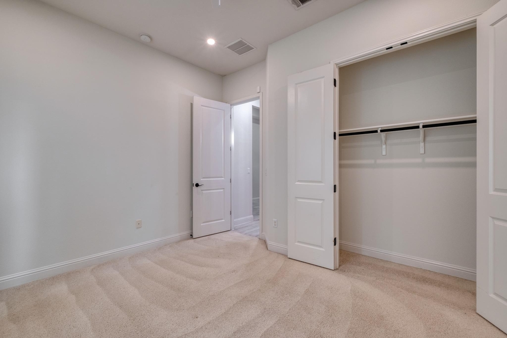 14921 Iveans Way - Photo 22