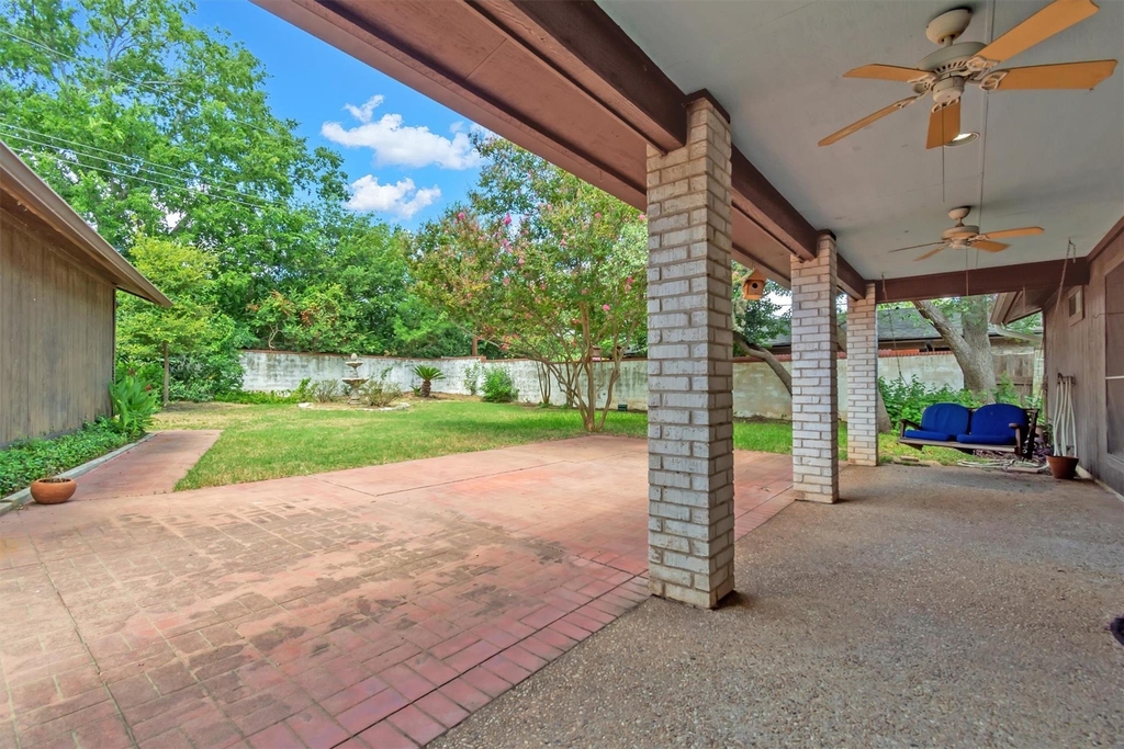 5704 Lands End St - Photo 26