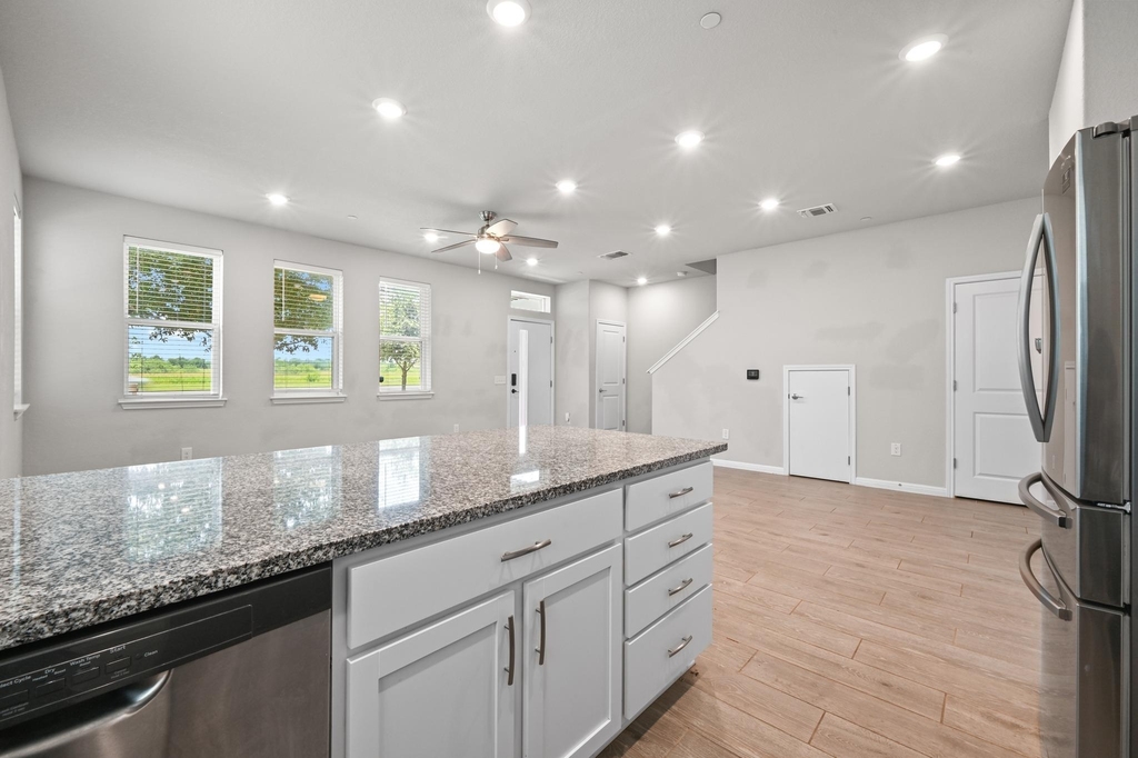 9015 Cattle Baron Path - Photo 11