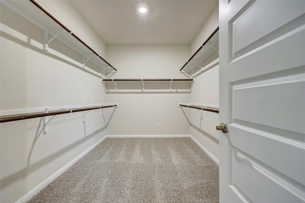 201 Fairmeadow Downs Dr - Photo 18