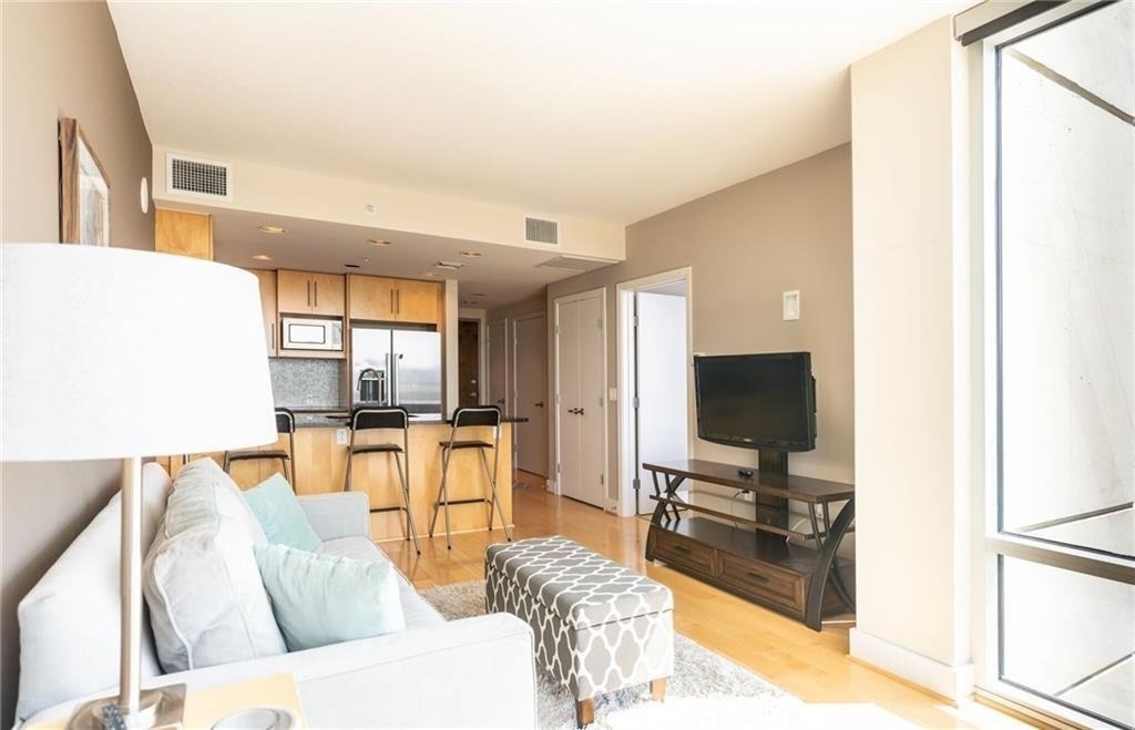 300 Bowie St - Photo 7