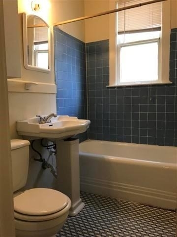 610 W 23rd St - Photo 5
