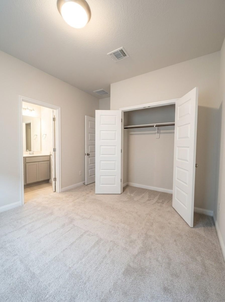 8311 Springsteen Dr - Photo 16