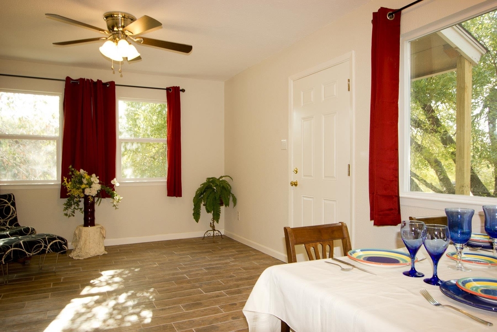 2100 E Stassney Ln - Photo 5