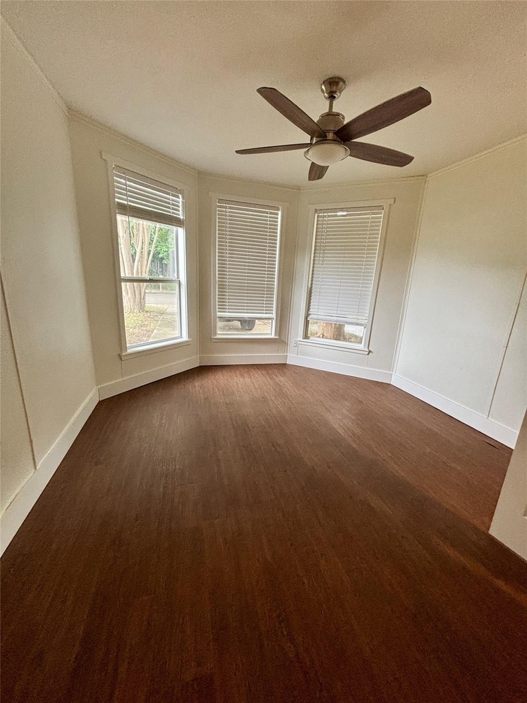 1115 Haynes St - Photo 11