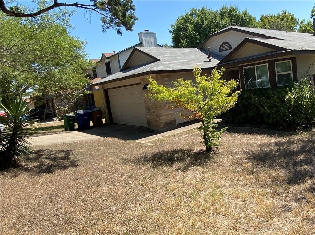 11915 Rosethorn Dr - Photo 1