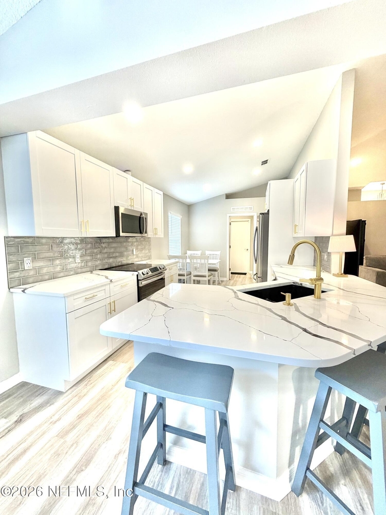 11110 Peerless Lane - Photo 18
