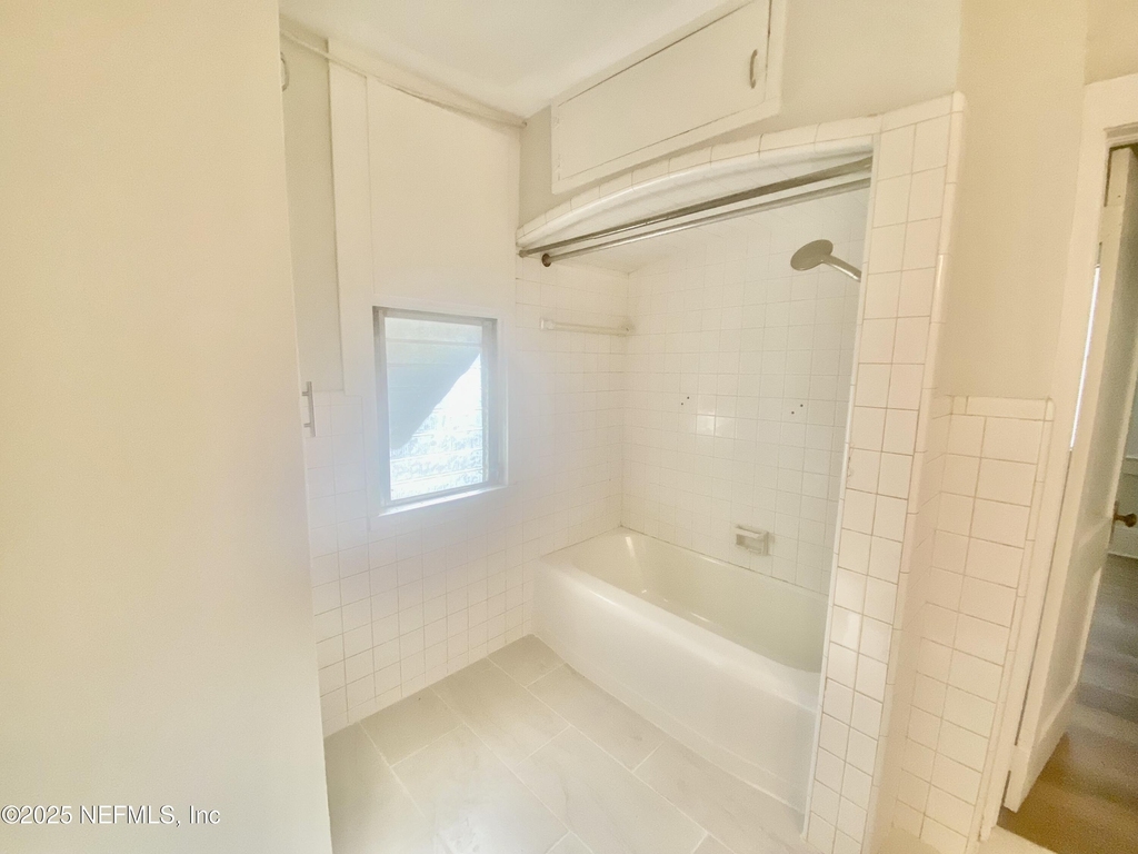 1653 Euclid Street - Photo 9