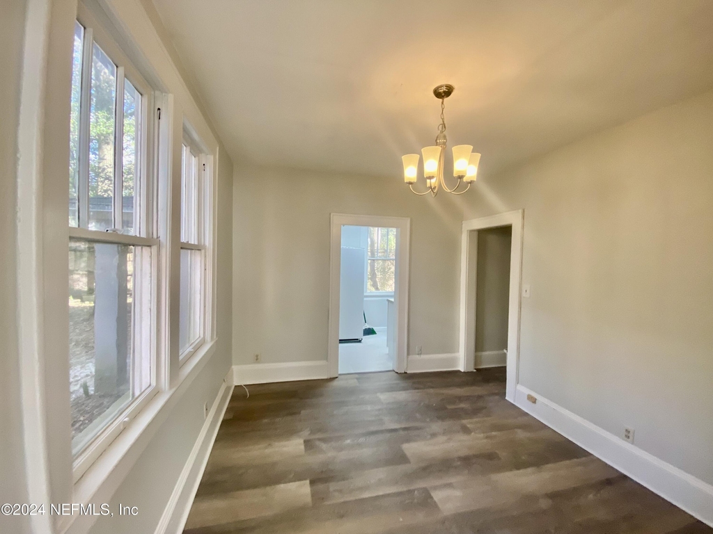 1653 Euclid Street - Photo 3