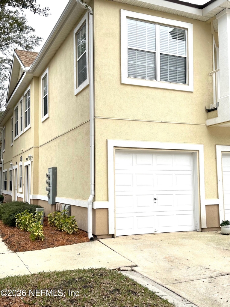 1723 Forest Lake Circle - Photo 1