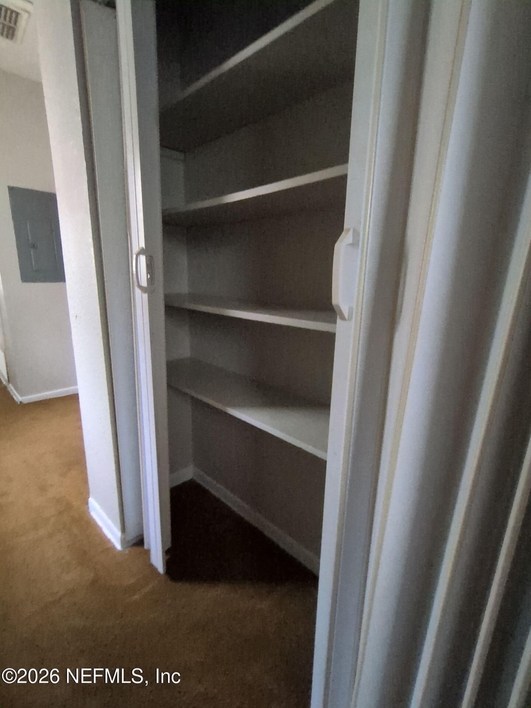 349 Phelps Street - Photo 13