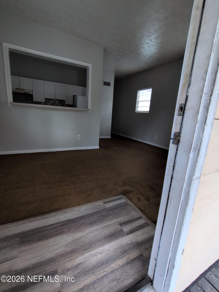 349 Phelps Street - Photo 1